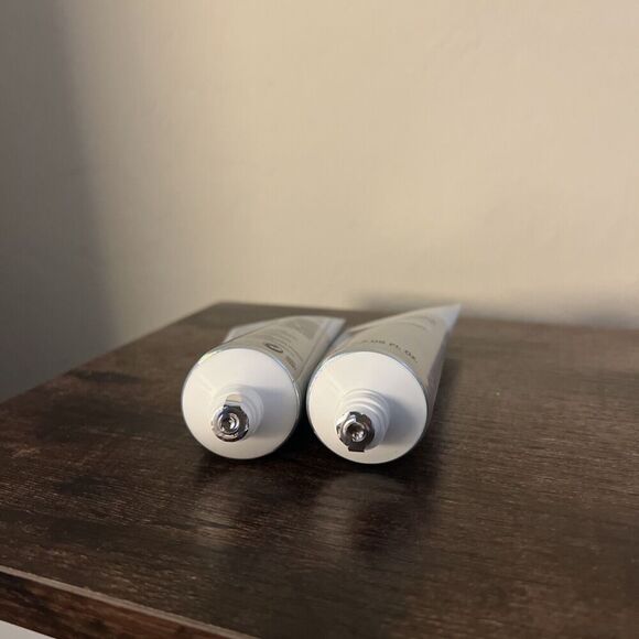 2 x UNMASQUE BEAUTY Masque Bar Holographic Foil Peel Off Mask 2.3 FL.OZ Tubes - Picture 3 of 3